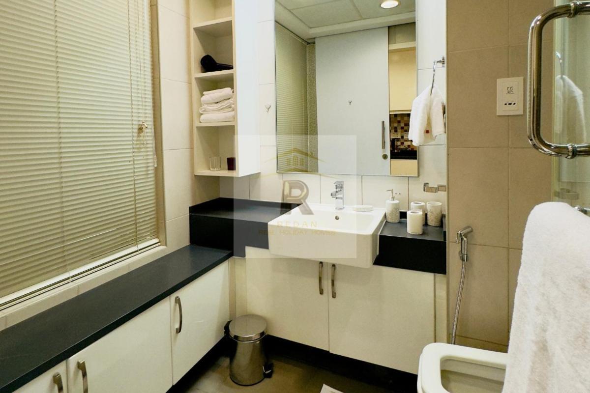 Apartment Palm View East Jumeira - *